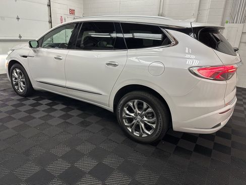 Used 2022 Buick Enclave Avenir w/ Avenir Technology Package image 6