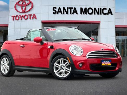 Used 2012 MINI Cooper Roadster Base image 2