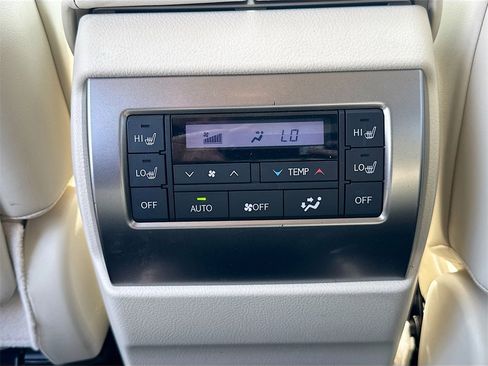 Used 2022 Lexus GX 460 Premium image 21