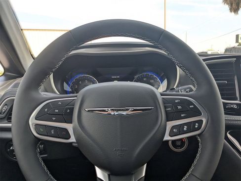 New 2026 Chrysler Pacifica Select image 23