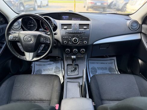 Used 2013 MAZDA MAZDA3 i Touring FWD image 10