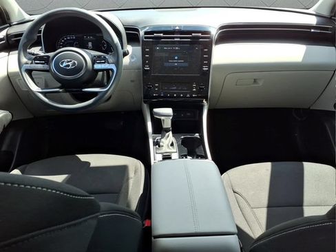 Used 2024 Hyundai Tucson SEL FWD image 18