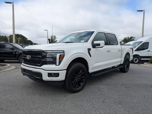 New 2026 Ford F150 Lariat w/ Equipment Group 501A Mid AWD/4WD image 8