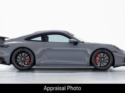 Certified 2024 Porsche 911 Carrera GTS RWD image 5