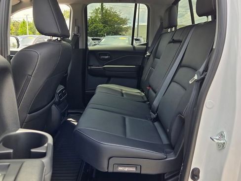 Used 2024 Honda Ridgeline RTL image 11
