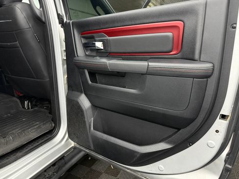 Used 2016 RAM 1500 Rebel AWD/4WD image 8