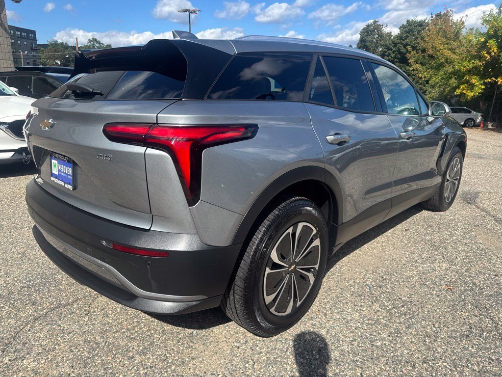 Used 2024 Chevrolet Blazer EV LT AWD/4WD image 7