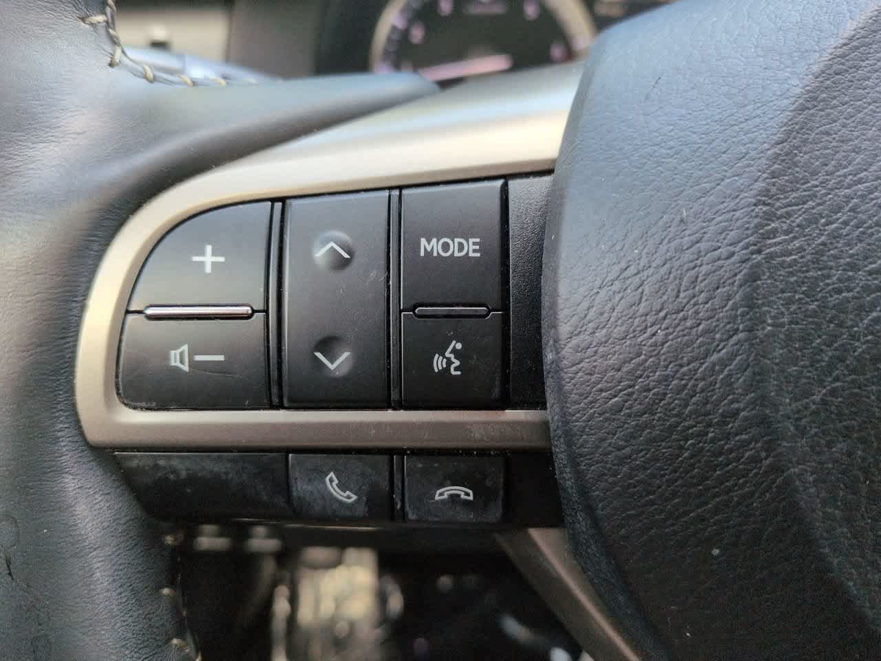 Used 2018 Lexus ES 350 w/ Luxury Package w/Wood Trim FWD image 24