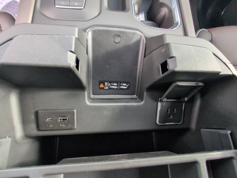 Used 2026 GMC Sierra 1500 Denali image 26