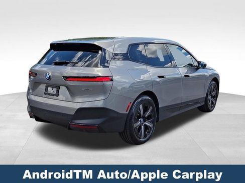 Used 2023 BMW iX xDrive50 AWD/4WD image 7
