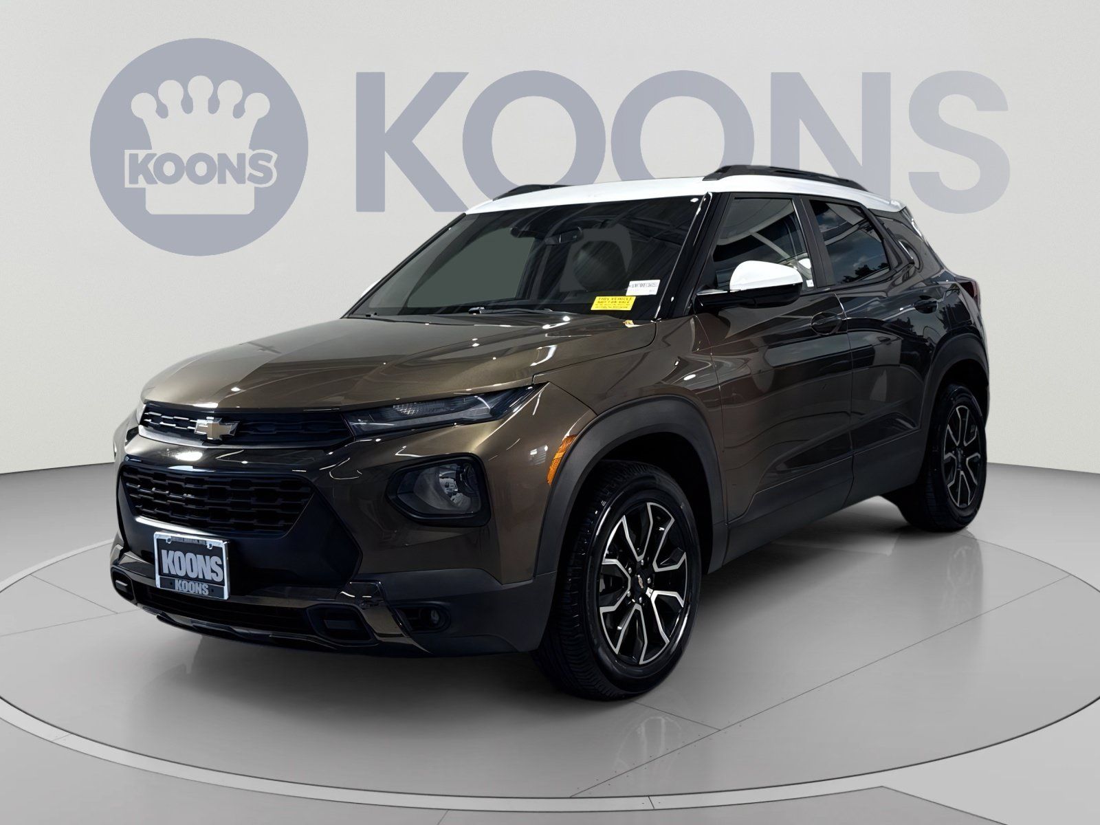 Used 2021 Chevrolet TrailBlazer ACTIV w/ Sun and Liftgate Package AWD/4WD image 1