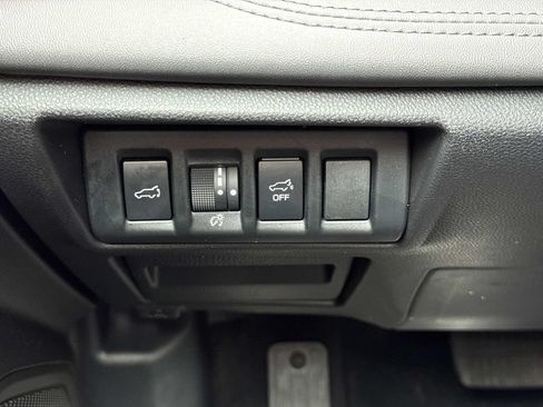 Used 2025 Subaru Outback Wilderness AWD/4WD image 14