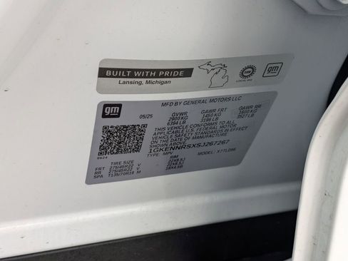 Used 2025 GMC Acadia Elevation w/ Black Edition image 31