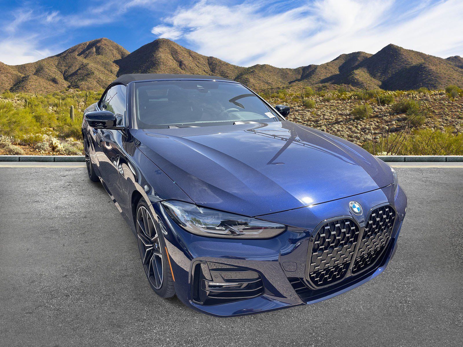 Used 2023 BMW 430i Convertible w/ M Sport Package RWD image 3