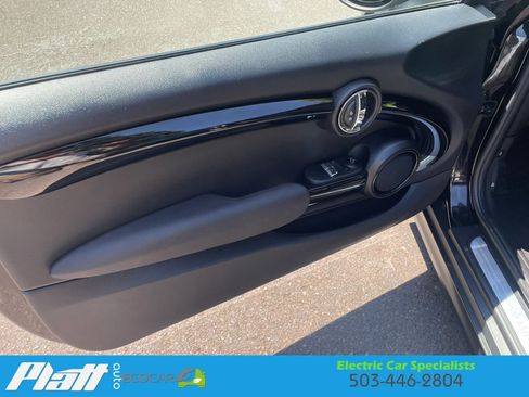 Used 2021 MINI Cooper SE w/ 6.5" Touchscreen Package FWD image 20