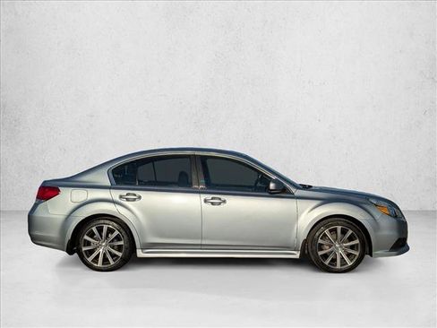Used 2013 Subaru Legacy 2.5i Sport image 4