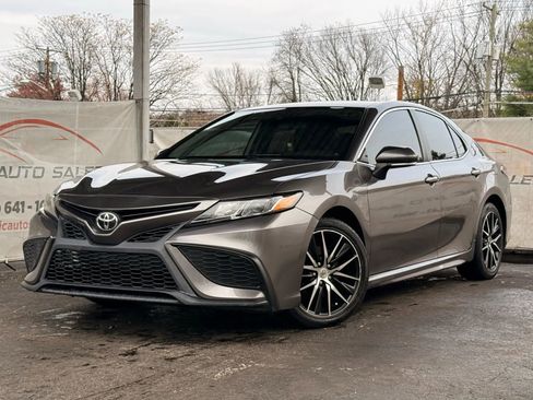 Used 2022 Toyota Camry SE FWD image 46