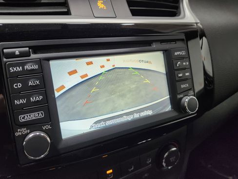 Used 2017 Nissan Sentra SR w/ Driver's Assist Package FWD image 2