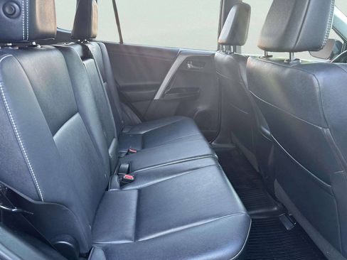 Used 2016 Toyota RAV4 Limited AWD/4WD image 15