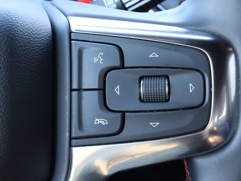 Used 2025 Chevrolet Blazer RS image 29