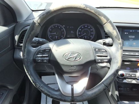 Used 2020 Hyundai Elantra Value Edition w/ Cargo Package (C1) FWD image 11