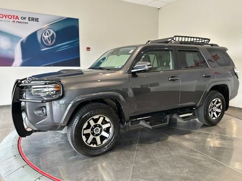 Certified 2023 Toyota 4Runner TRD Off-Road Premium w/ Off Road Premium Plus Package AWD/4WD image 3