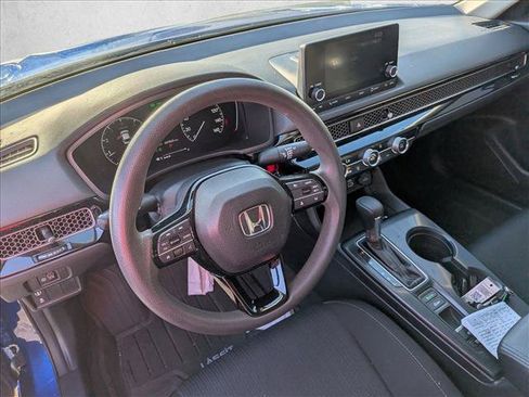 Used 2023 Honda Civic LX image 10