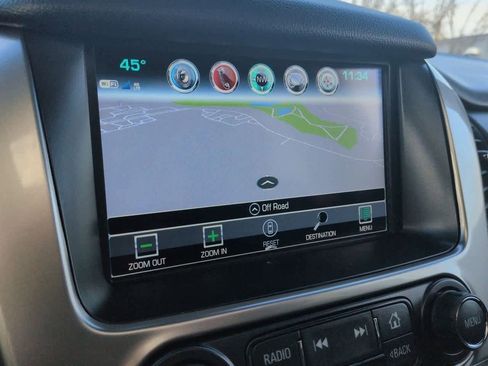 Used 2019 Chevrolet Suburban Premier image 31