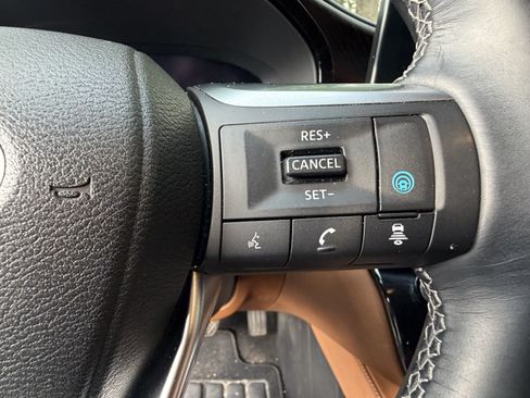 Used 2023 INFINITI QX60 Sensory AWD/4WD image 20