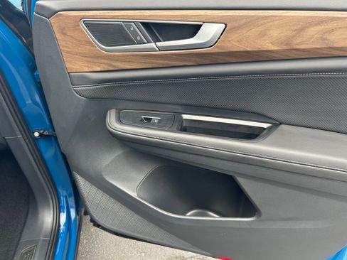 Certified 2026 Volkswagen Atlas SE FWD image 16
