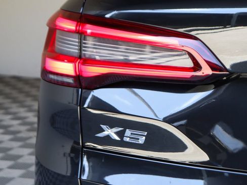 Used 2021 BMW X5 sDrive40i w/ Premium Package RWD image 55