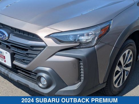 Certified 2024 Subaru Outback Premium AWD/4WD image 10