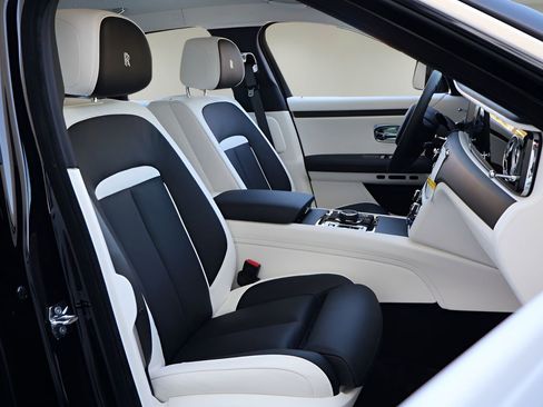 New 2026 Rolls-Royce Ghost AWD/4WD image 23