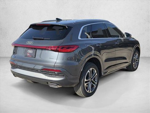 New 2025 Audi Q5 Premium image 5