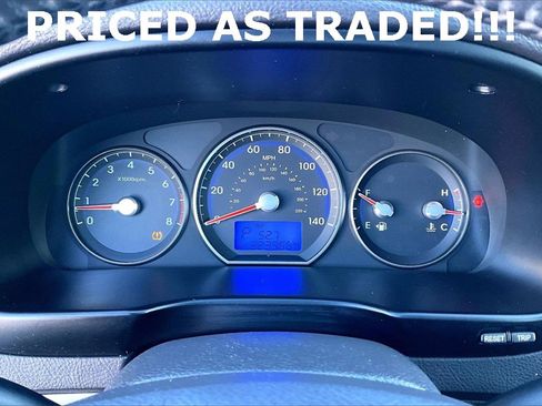 Used 2011 Hyundai Santa Fe Limited image 20