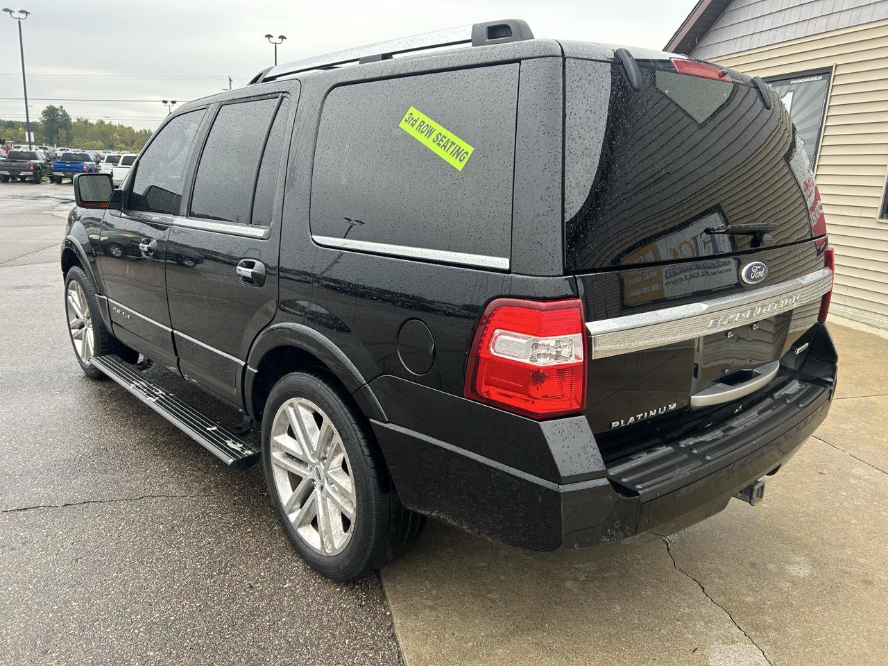 Used 2016 Ford Expedition Platinum AWD/4WD image 7