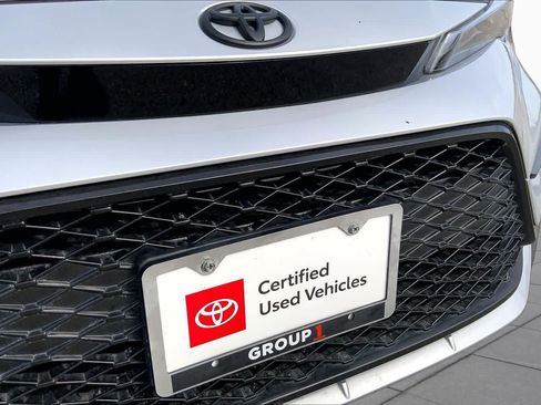 Used 2026 Toyota Corolla SE FWD image 29
