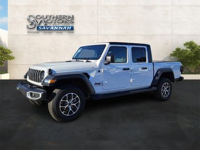 New 2025 Jeep Gladiator Sport