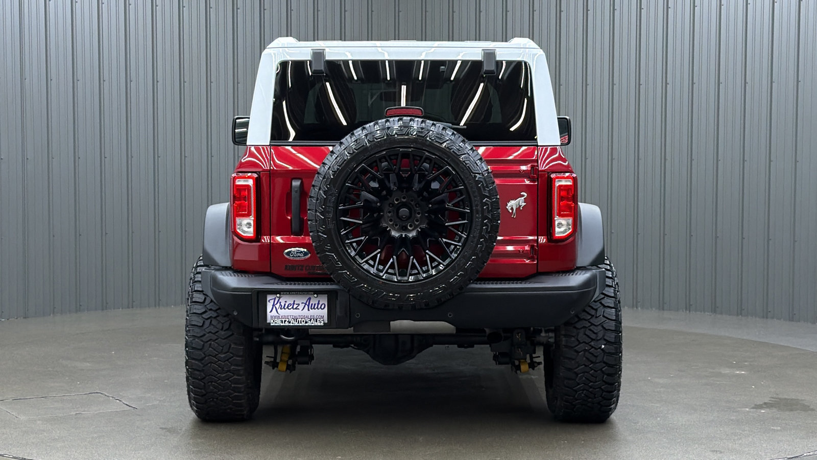 Used 2025 Ford Bronco Heritage Edition AWD/4WD image 4