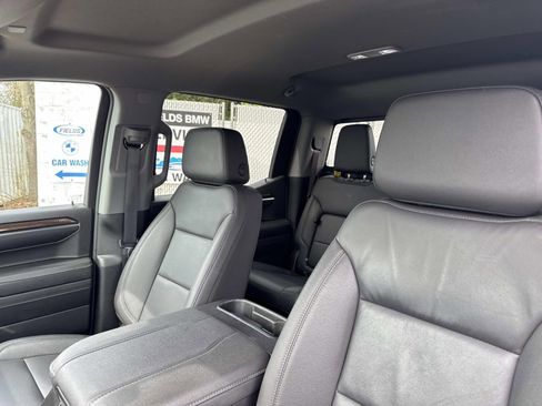 Used 2024 Chevrolet Silverado 1500 LT Trail Boss w/ Convenience Package II image 33