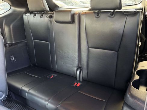 Used 2024 Toyota Highlander XSE image 17