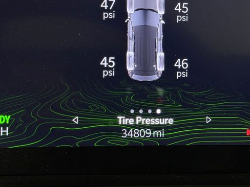 Used 2023 Jeep Grand Cherokee 4WD 4xe w/ Luxury Tech Group II image 17