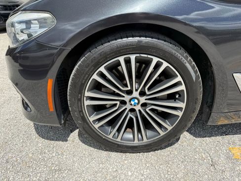 Used 2018 BMW 540i image 21