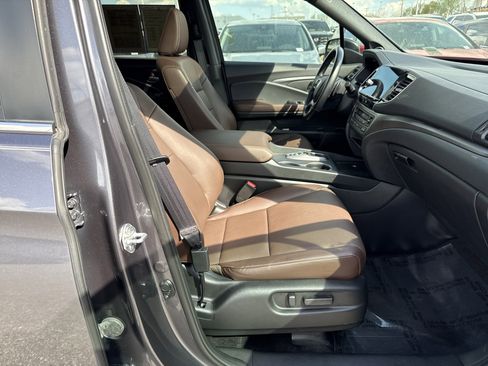 Certified 2024 Honda Ridgeline RTL image 34