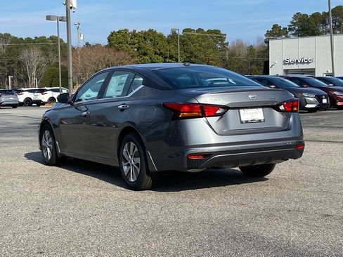 New 2025 Nissan Altima 2.5 S image 5