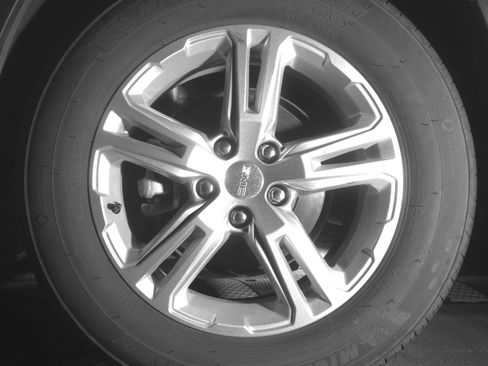 Used 2024 GMC Terrain SLE FWD image 14