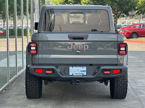 Used 2021 Jeep Gladiator Mojave AWD/4WD image 4