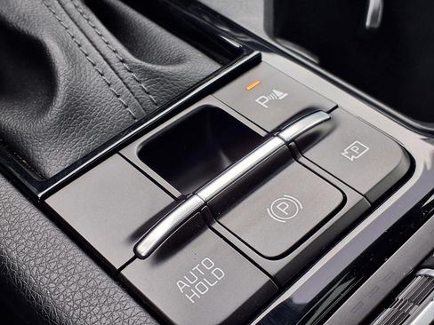 Used 2025 Kia K5 GT w/ GT1 Package FWD image 14