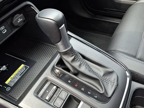 Used 2025 Honda CR-V EX-L image 16
