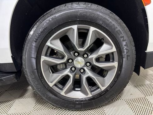 Used 2022 Chevrolet Tahoe LT w/ LT Signature Plus Package AWD/4WD image 24